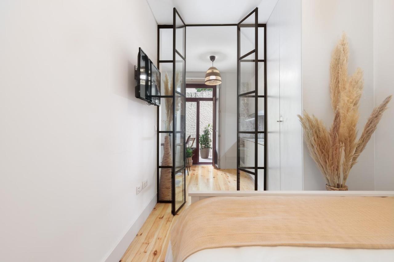 Apartament Vibrant Flat By Sao Bento W/balcony - Loureiro140 Porto